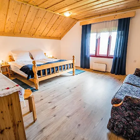 Holiday home Bloomfield Retreat With Sauna - Three Bedroom