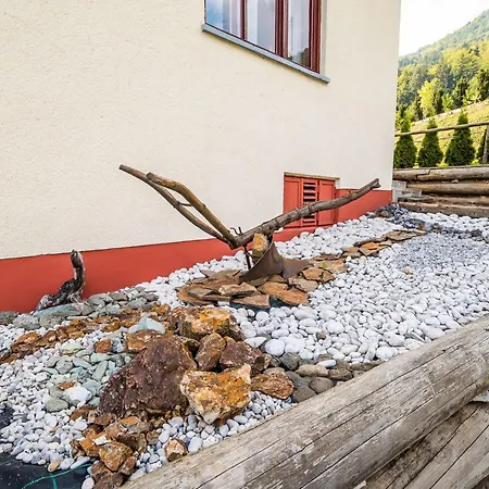 펜션 Bloomfield Retreat With Sauna - Three Bedroom *