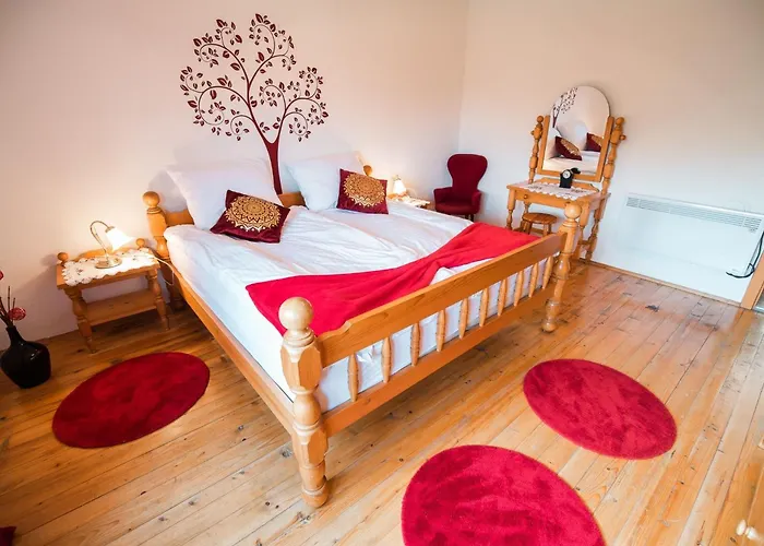 Tatil Evi Bloomfield Retreat Country House With Sauna - Three Bedroom Country House *