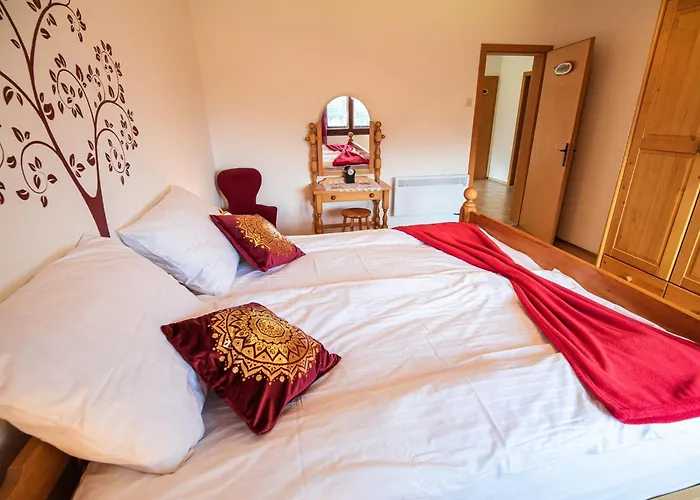 Bloomfield Retreat Country House With Sauna - Three Bedroom Country House Casa vacanze