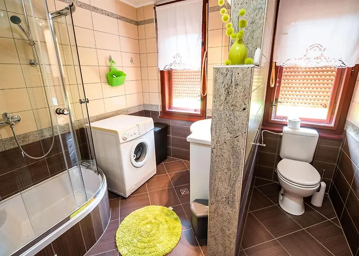 Casa vacanze Bloomfield Retreat Country House With Sauna - Three Bedroom Country House *