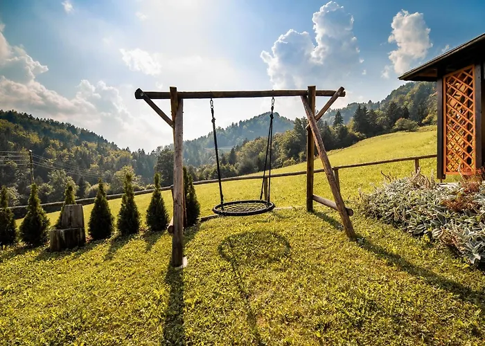 Casa vacanze Bloomfield Retreat Country House With Sauna - Three Bedroom Country House Recica ob Savinji